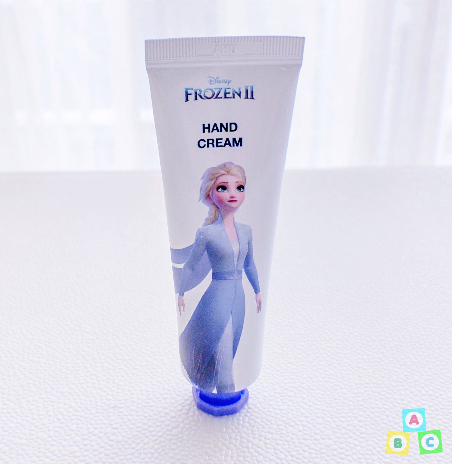 Shushu Sassy Peach Elsa Hand Cream